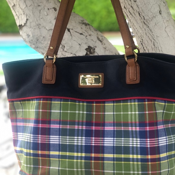 Tommy Hilfiger Tote Bag❗️ - Picture 4 of 8